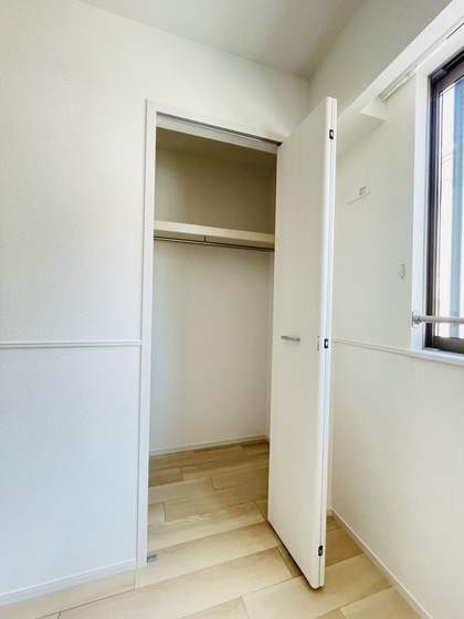 収納　※別部屋の写真です