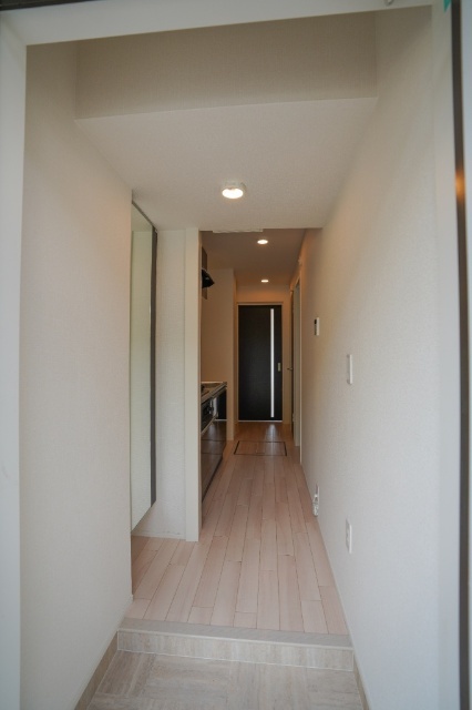 玄関　同じ間取りのお部屋