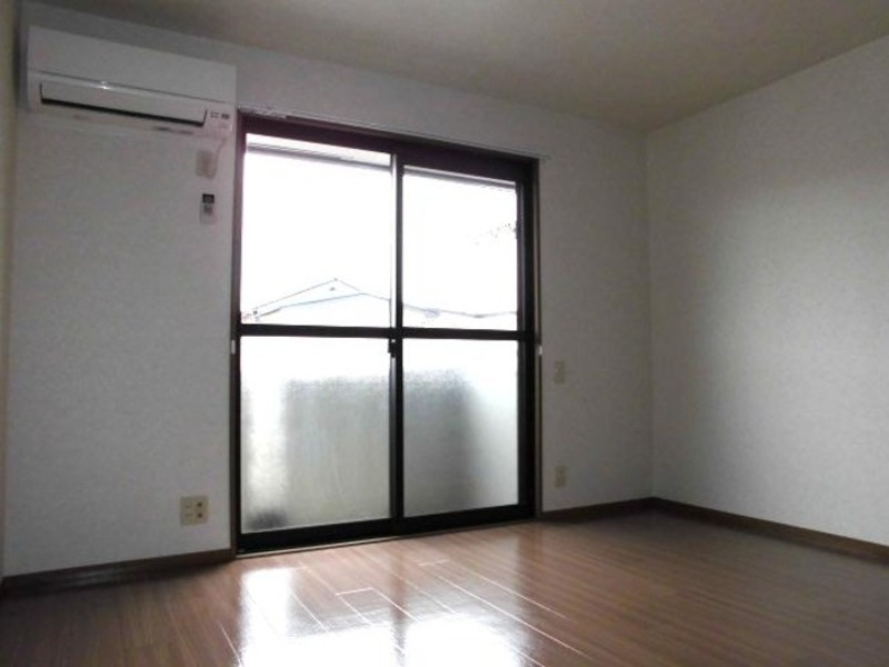 居室・リビング　図面と現状に相違がある場合には現状を優先