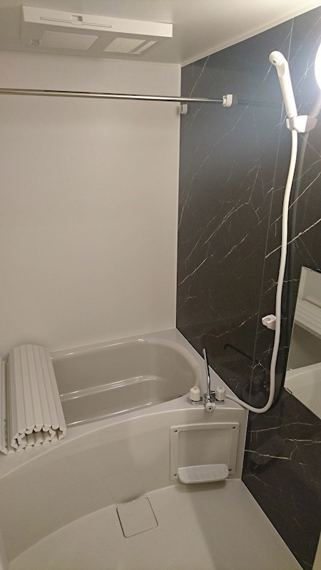 バス・シャワールーム　※写真はBタイプ