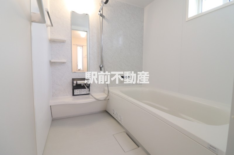 バス・シャワールーム　バスルーム