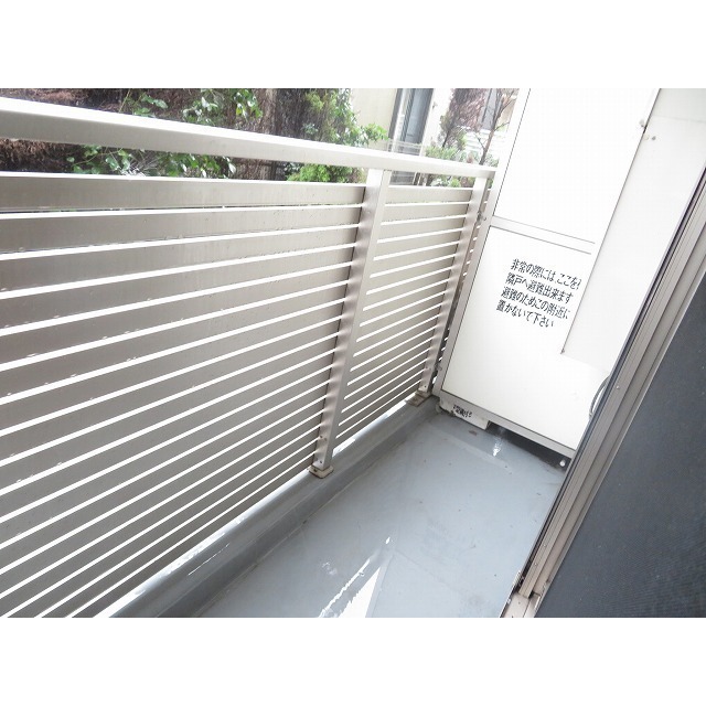 バルコニー　バルコニー