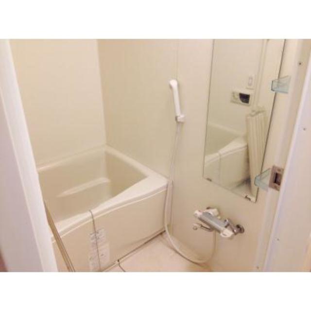 バス・シャワールーム　※写真は同タイプ住戸です。