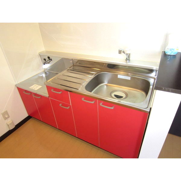 キッチン　写真は別フロアです♪