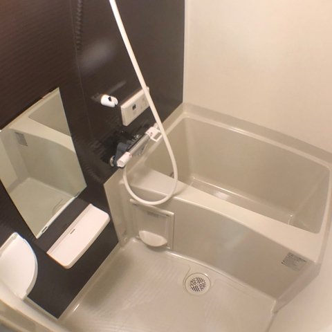 バス・シャワールーム　便利な浴室乾燥機付き♪