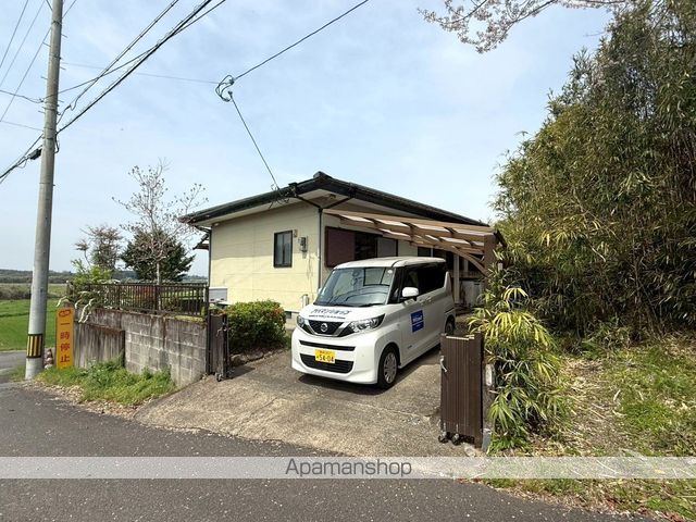 井上貸家の外観写真