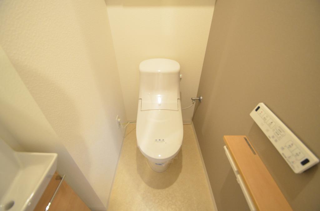 トイレ　シャワー付トイレ