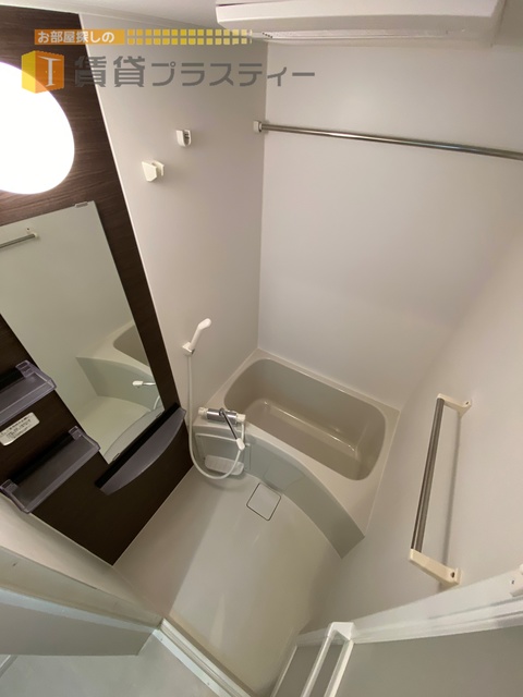 バス・シャワールーム　お風呂で疲れを癒しましょう。