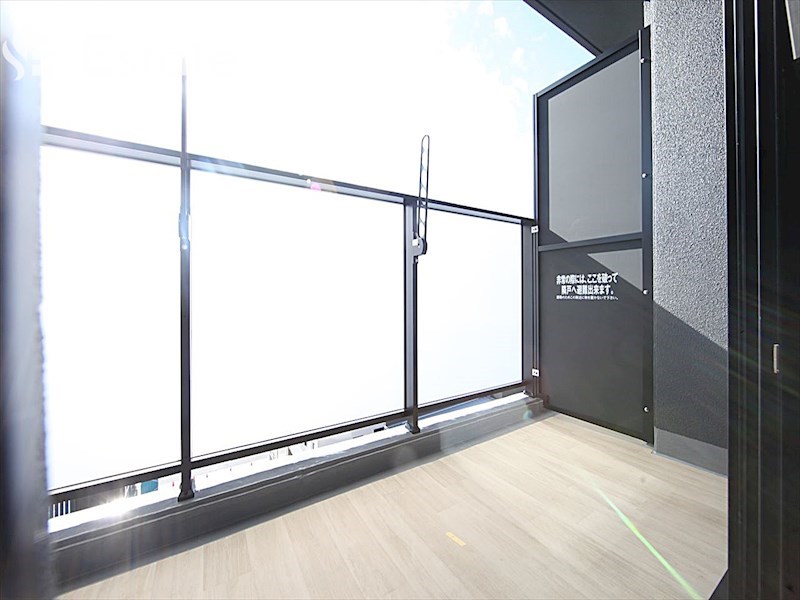 バルコニー　バルコニー