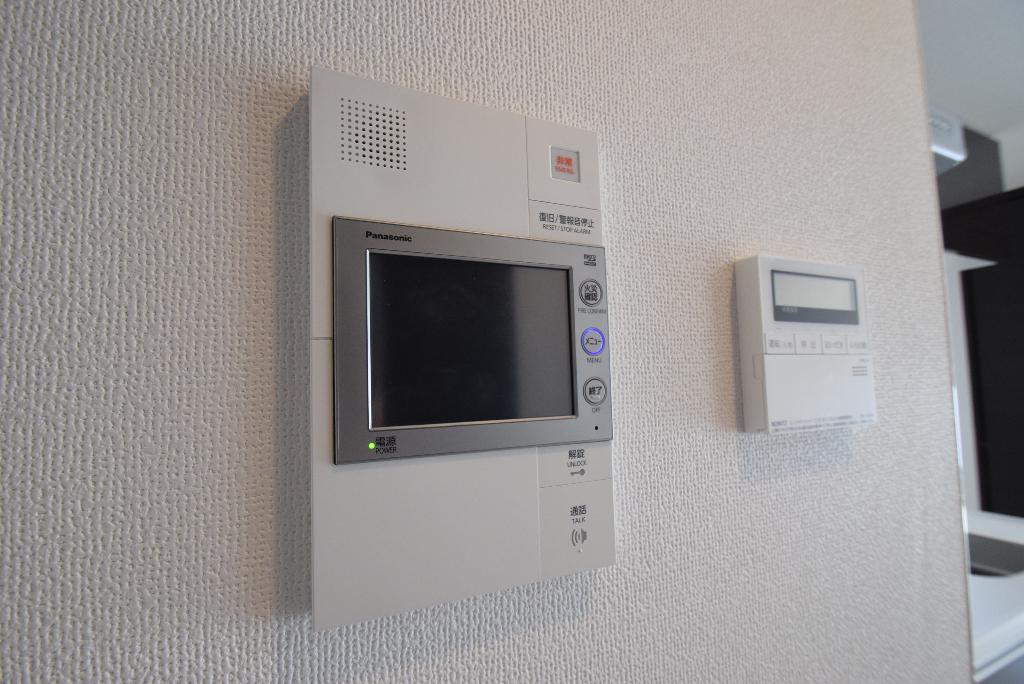 セキュリティ　カメラ付インターホン