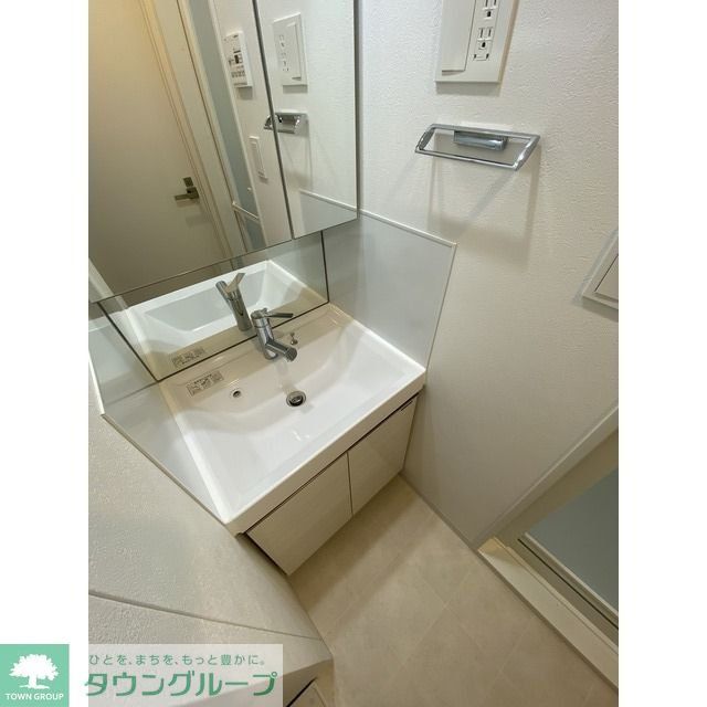 洗面設備　同タイプ参照