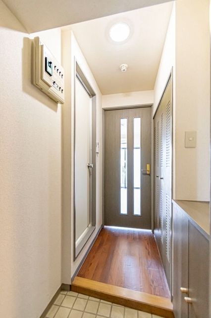 玄関　別部屋参考写真です