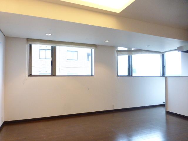 居室・リビング　居間※別部屋参考写真