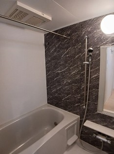 バス・シャワールーム　☆浴室☆