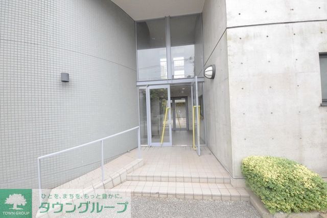 エントランス　お問合せはタウンハウジングまで！※現地待合わせ相談可能