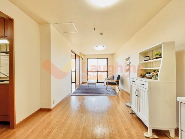 居室・リビング　居間です