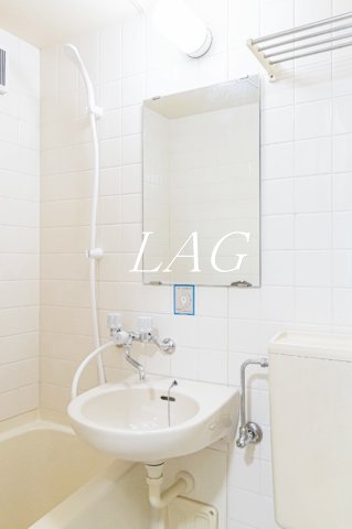 洗面設備　洗面台です。