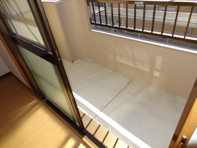 バルコニー　バルコニー