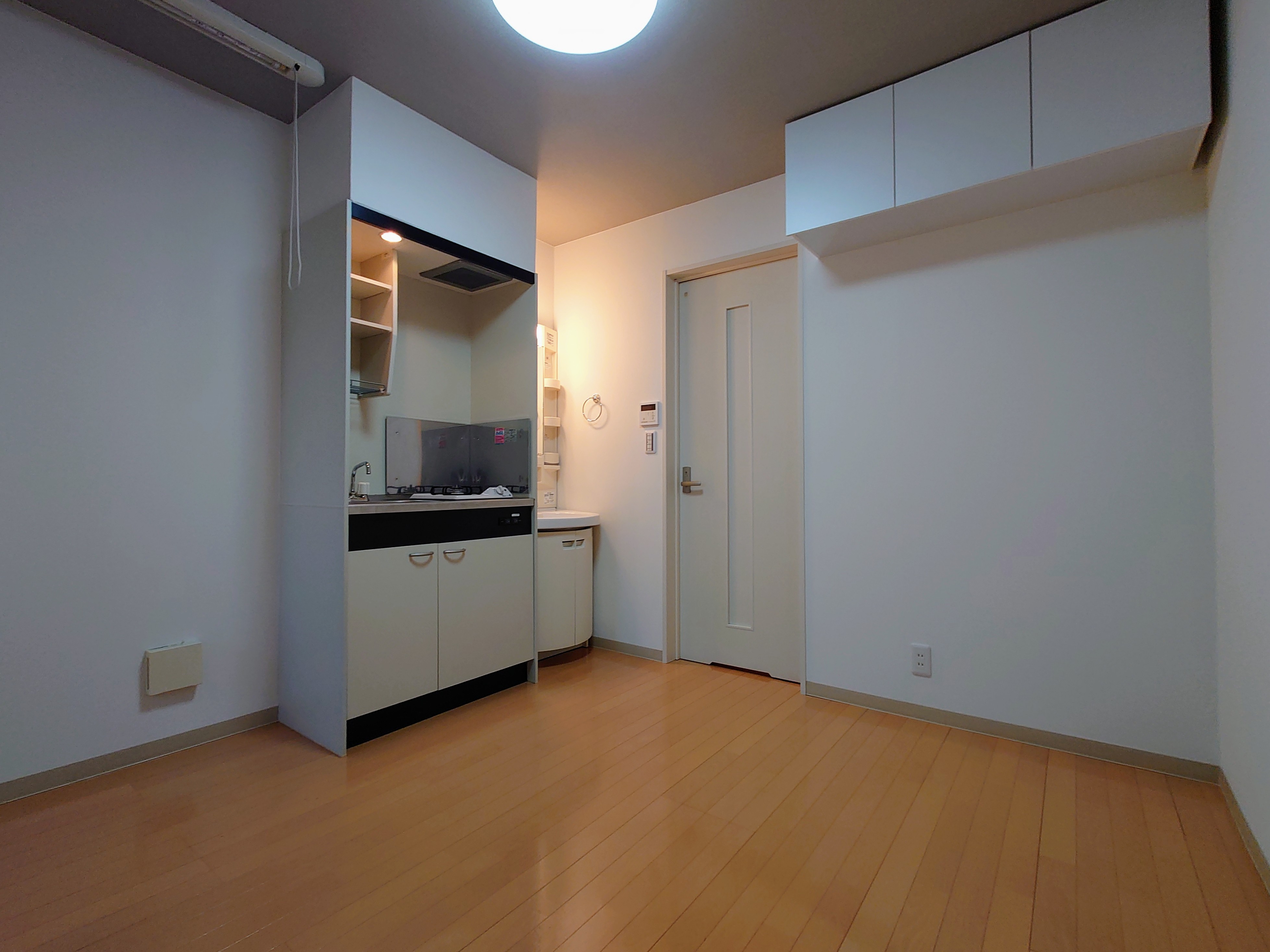 居室・リビング　東中野駅　徒歩2分　賃貸アパート　家賃7万円台