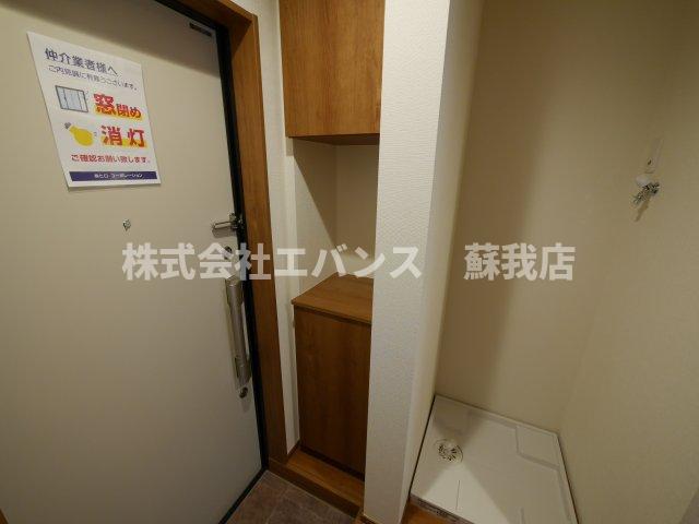 エントランス　ゆとりのあるエントランスです