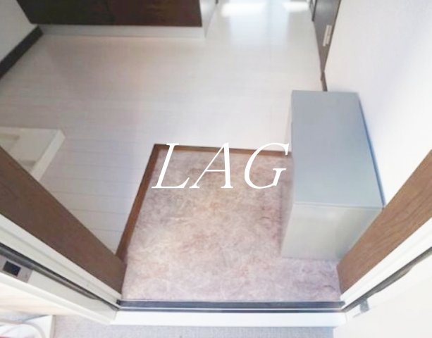 玄関　玄関です。