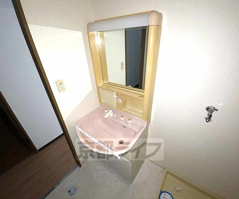 洗面設備　独立洗面台