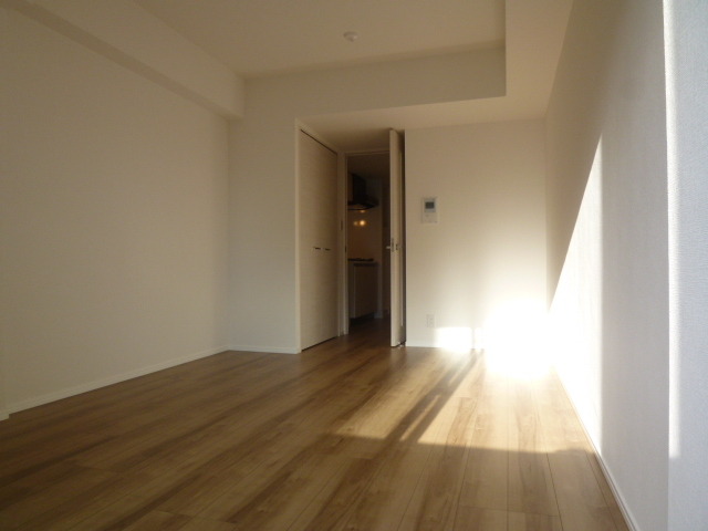 その他部屋・スペース　同物件705号室撮影