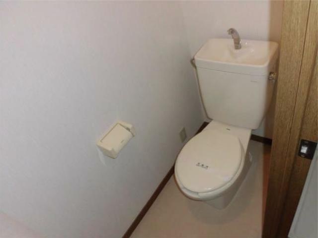 トイレ　他のお部屋の参考画像です。他のお部屋の参考画像です。