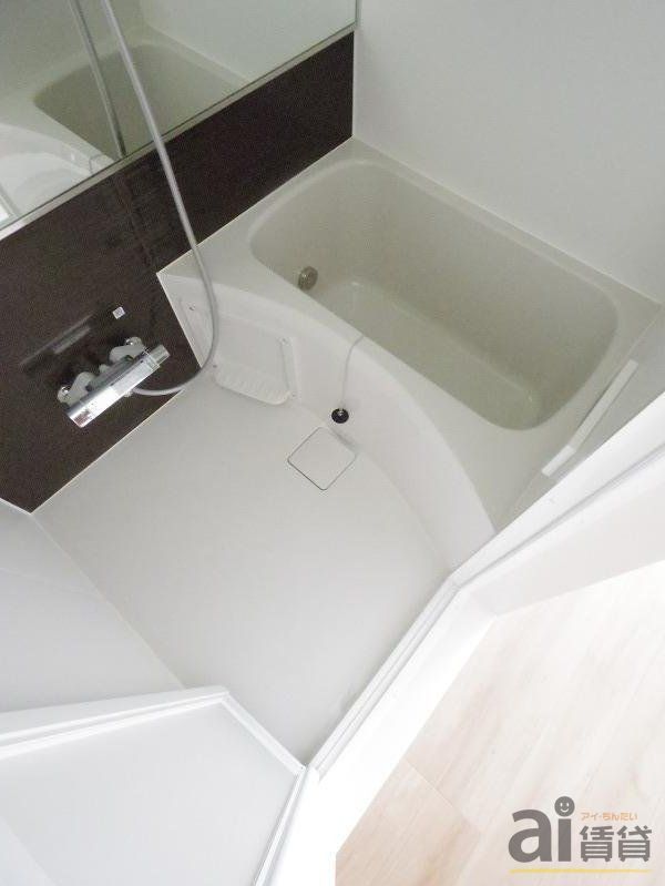 バス・シャワールーム　～同仕様写真～