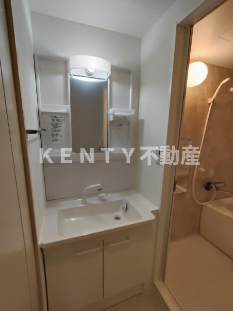 洗面設備　忙しい朝には欠かせない洗面所です