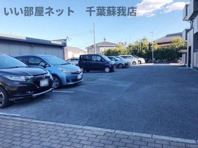 駐車場　カースペースがあります