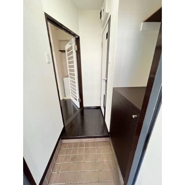 玄関　シューズボックス付き☆