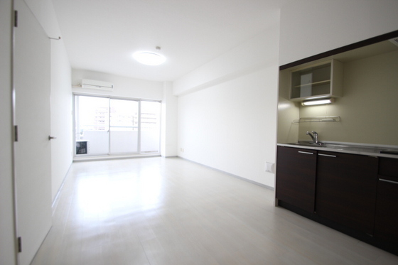 居室・リビング　※他号室の写真