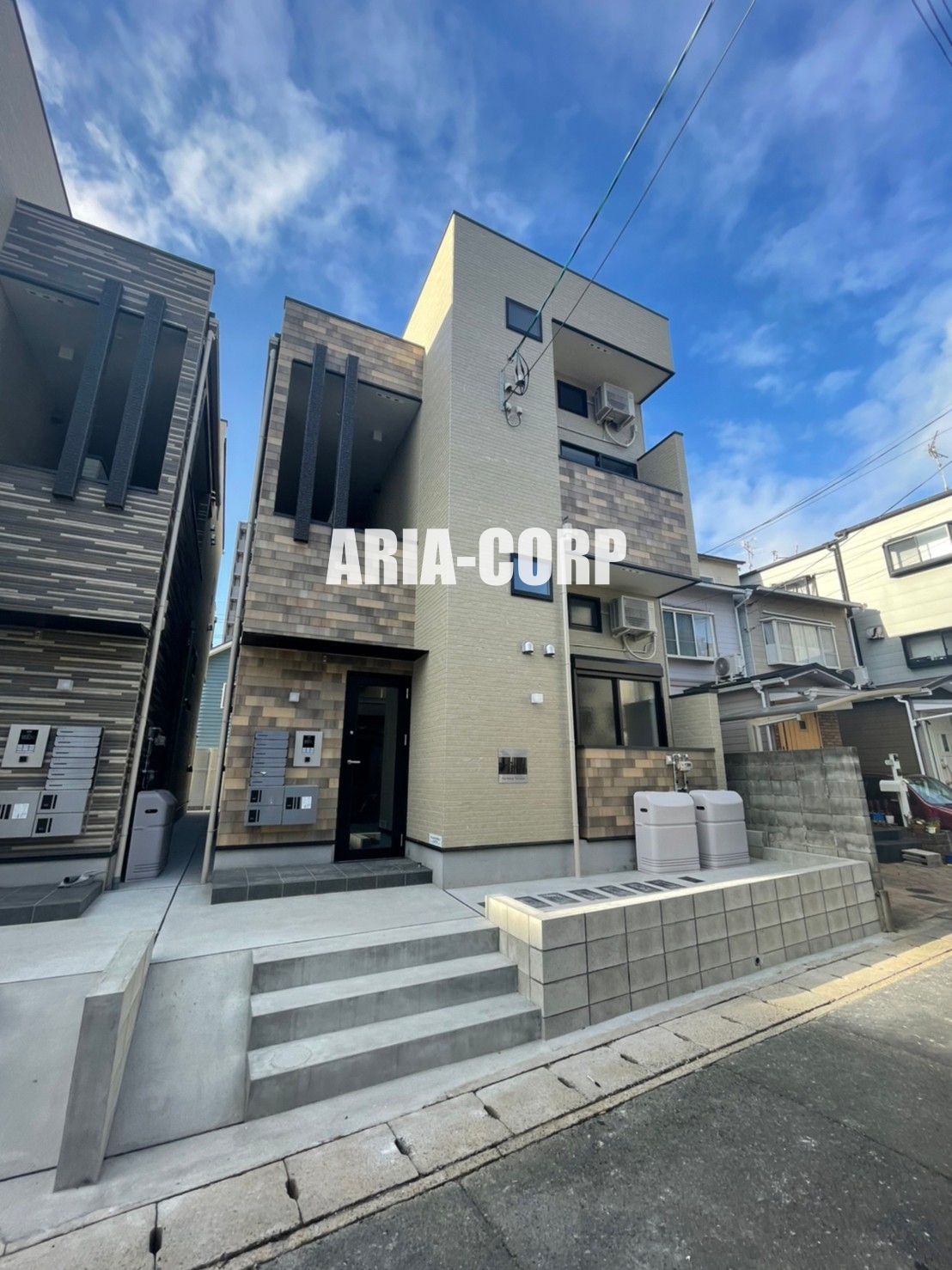 建物外観　2022年1月完成◎築浅デザイナーズアパート♪