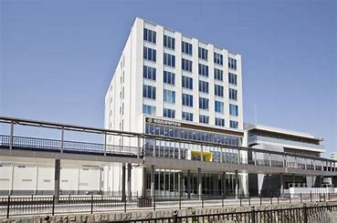 大学・短大　姫路医療専門学校（大学・短大）まで700m