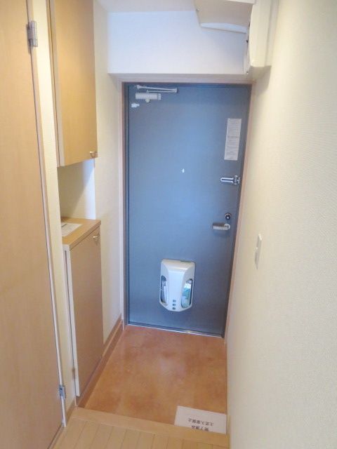 玄関　★お部屋探しはタウンハウジング高幡不動店まで★