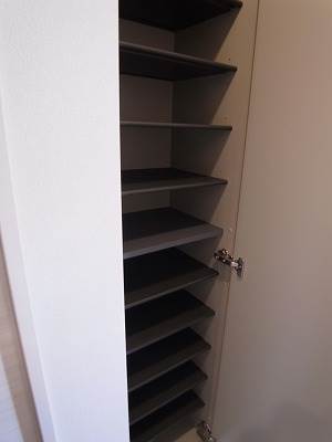 玄関　ＴＳＫコートのショーズボックス