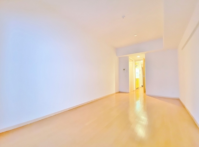 居室・リビング　９帖のゆとりのあるお部屋