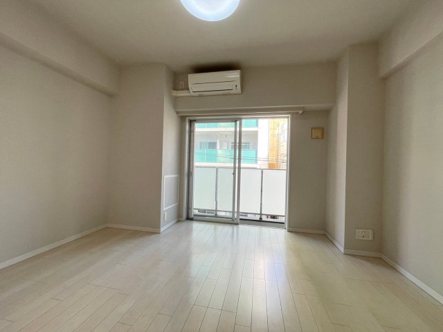 居室・リビング　ゆったりとしたリビングです