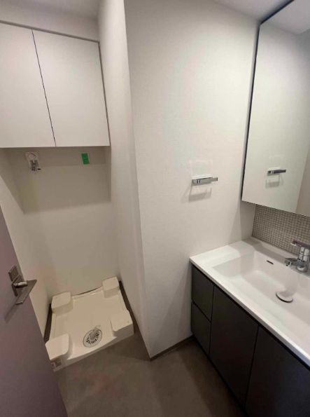 洗面設備　別住戸参考写真