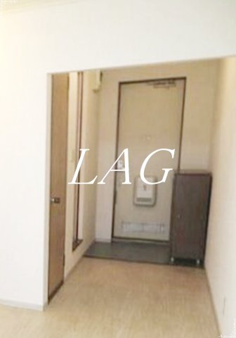 玄関　玄関です。