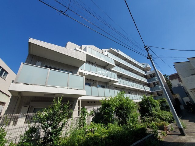 建物外観　エントランスの反対側です。