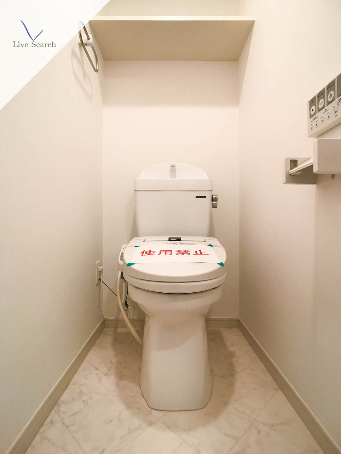 トイレ　清潔感のあるトイレです