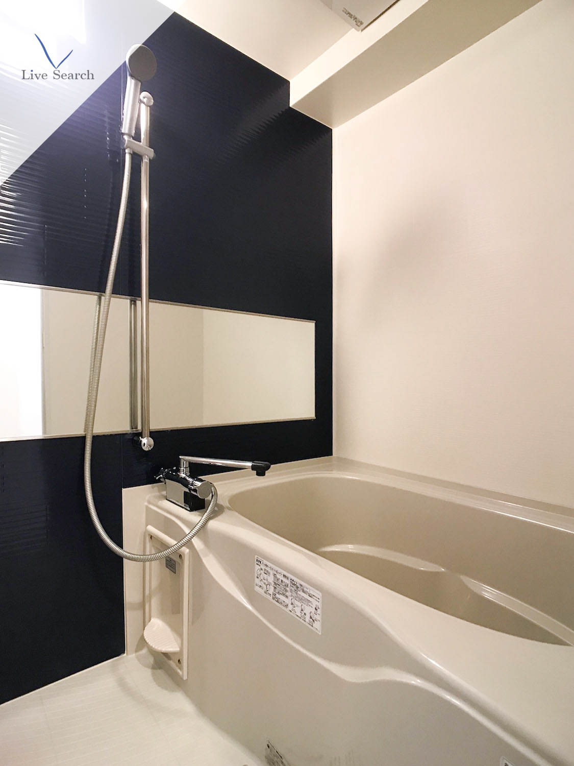 バス・シャワールーム　ゆったり過ごせるお風呂です