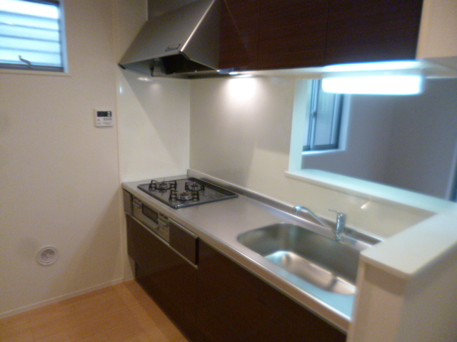 キッチン　★３口グリル付きシステムキッチン★