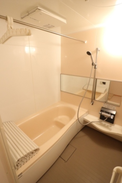 バス・シャワールーム　日々の暮らしに欠かせないお風呂です