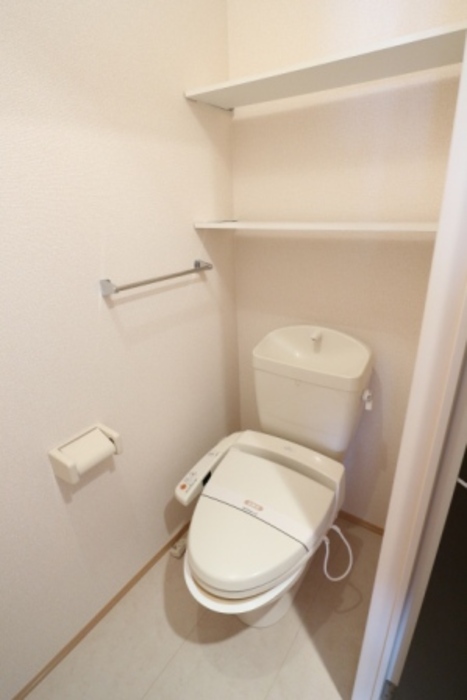 トイレ　トイレもきれいです