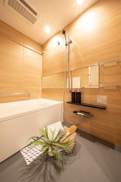 バス・シャワールーム