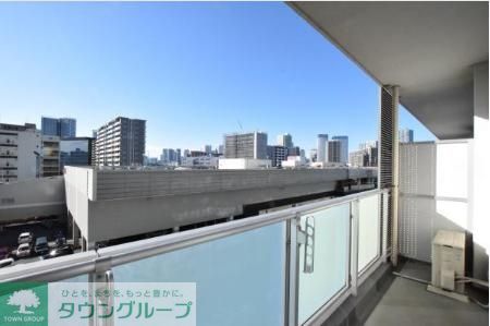 バルコニー　お問合せは(株)タウンハウジングレジデンス事業部　赤坂店・…
