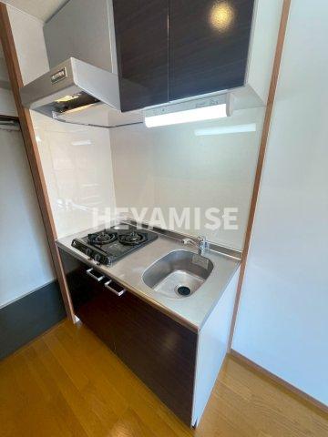 キッチン　※同物件別室、同間取りの写真です。※現況を優先します。